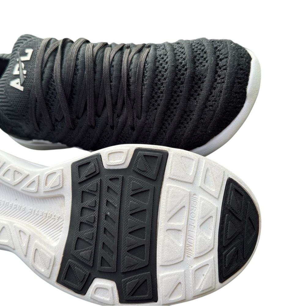APL Charcoal Knit Techloom Sneakers Size 8 - Picture 7 of 9